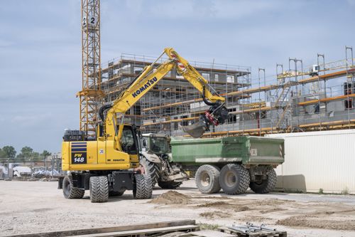 s_o153024_6_PW148-11_action-4